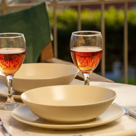 Eleftheria 아파트 Vlachata